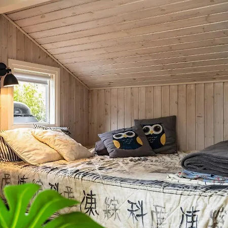 Four-bedroom In 1 4*